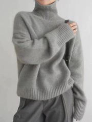 Phoebe | Refined Turtleneck Sweater