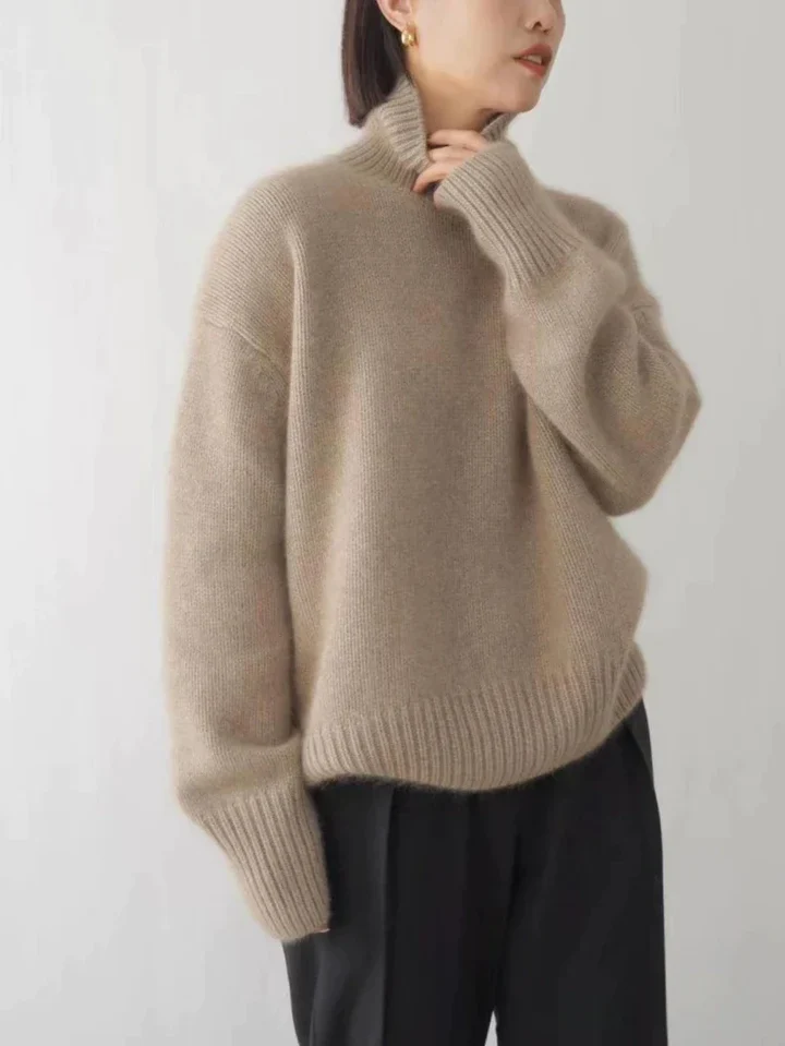 Phoebe | Refined Turtleneck Sweater